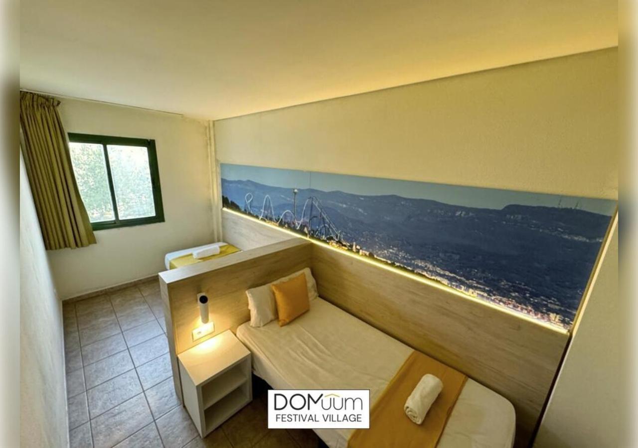 Domuum Holidays - Festival Village Salou Exterior foto